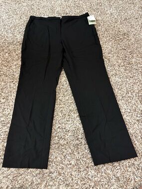NWT-Women’s Black slim slacks -regular waist Dress Pants size 16